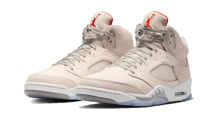 Air Jordan 5 Retro SE Craft Light Orewood Brown