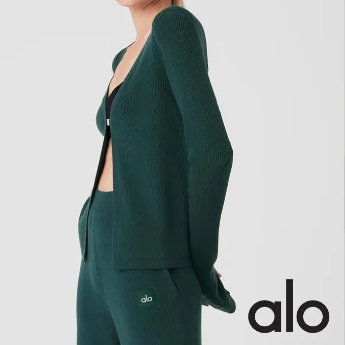 ALO Yoga  |Logo Cardigans