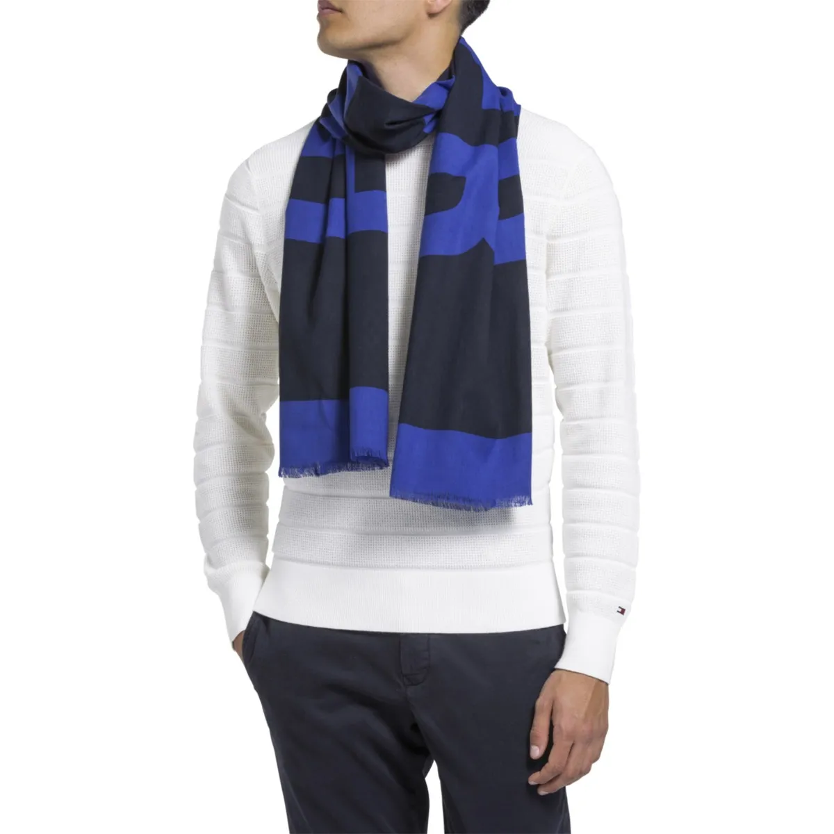 Black Hilfiger Print Scarf | Hats & Scarves | Tommy Hilfiger