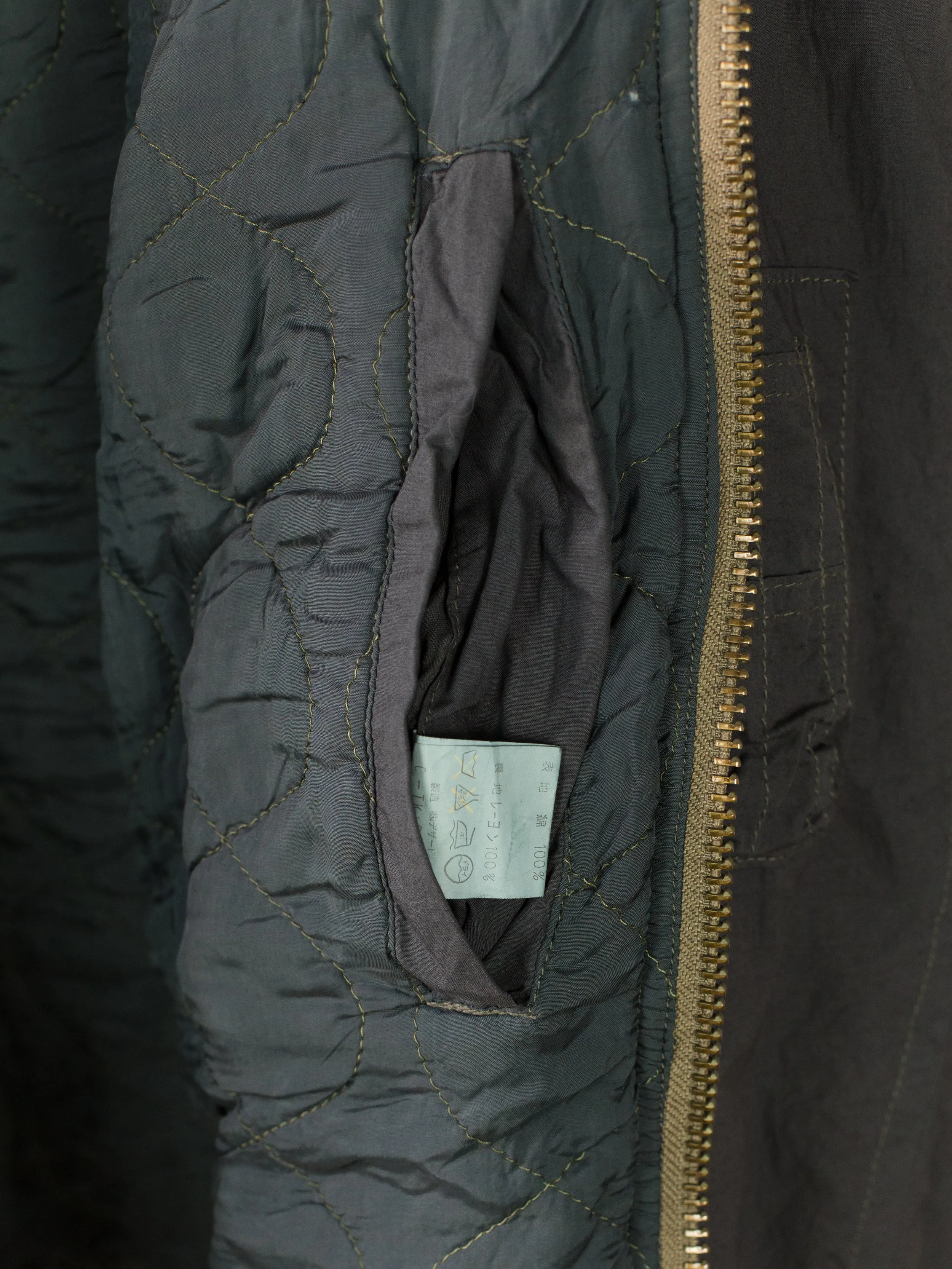 Dézert 80s Cotton Zippered Cargo Bomber