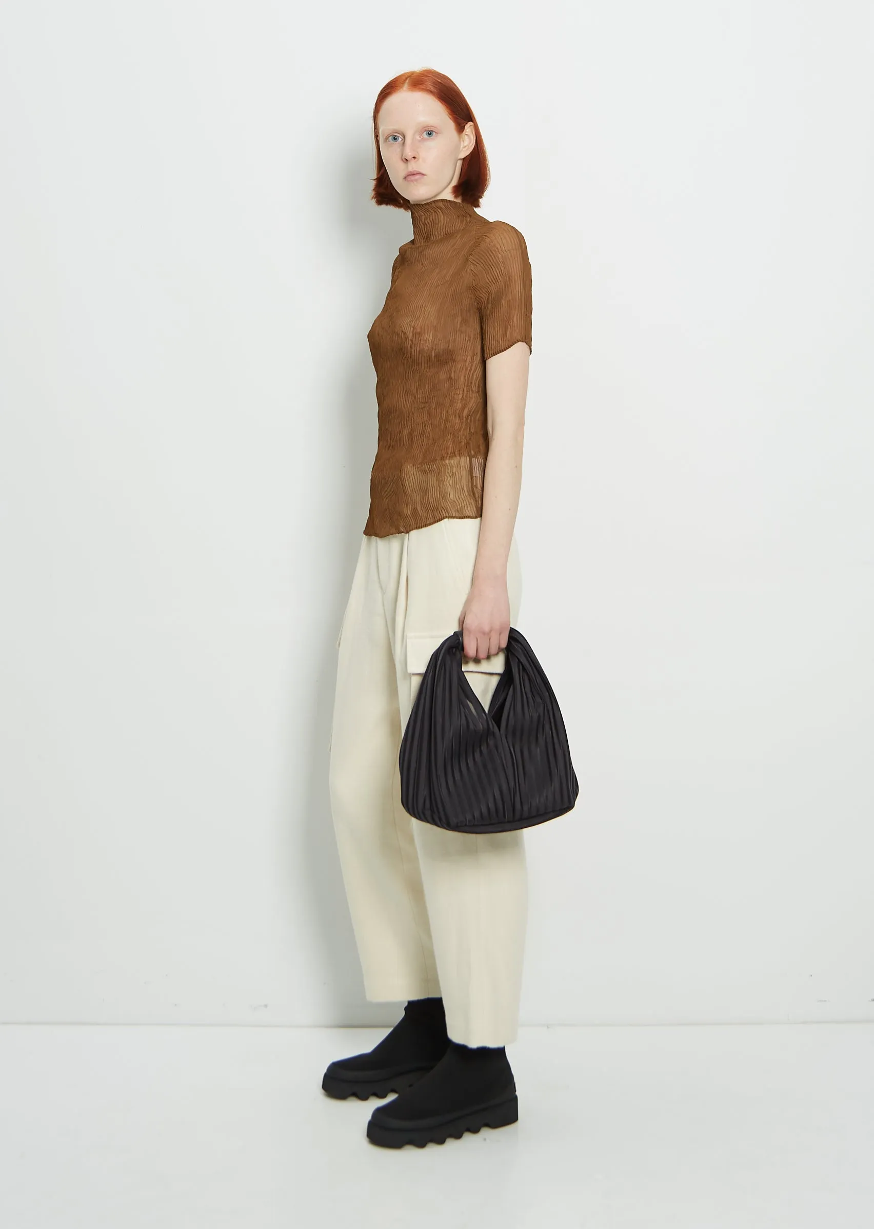 Linear Knit Bag
