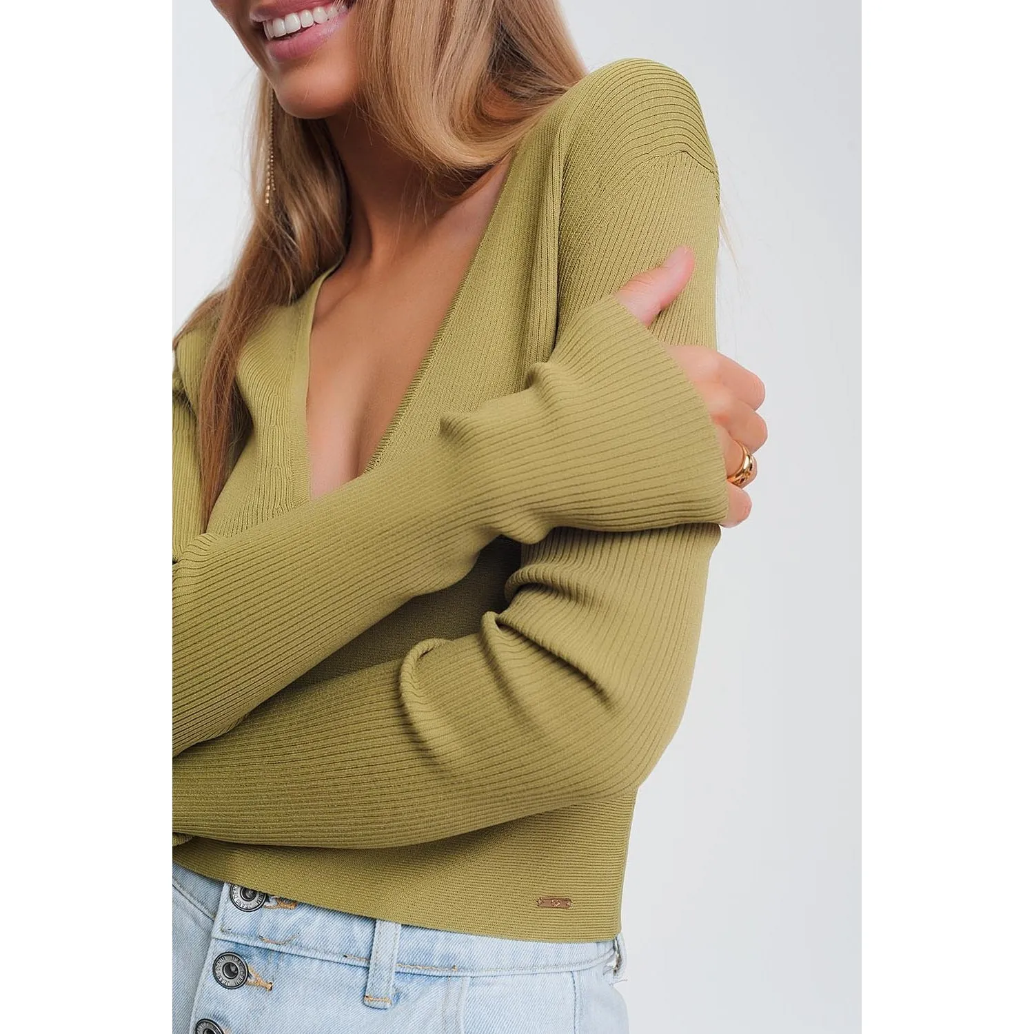 V Neck Ribbed Sweater in Green